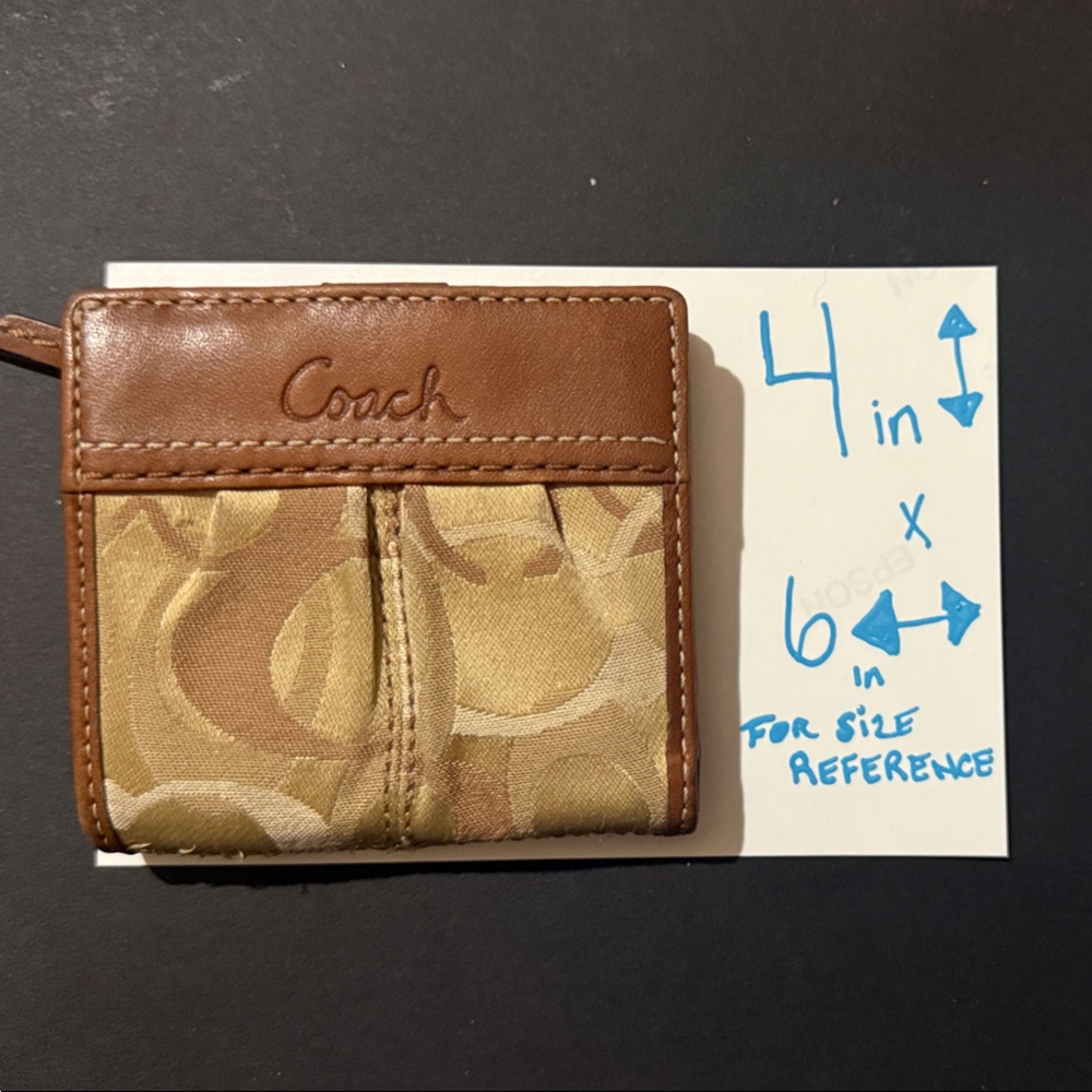 Coach Brown and Gold Men's Card Holder - Picture 8 of 8